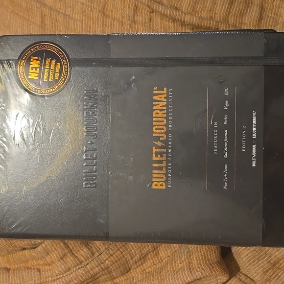 ❤️BUY 5 GET 3 FREE  Bullet Journal Edition 2, Green, Retail  $31.50US - Picture 1 of 16